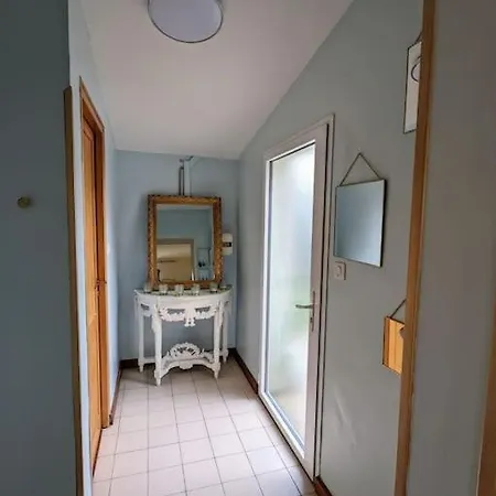 Maison Individuelle Avec Jardin